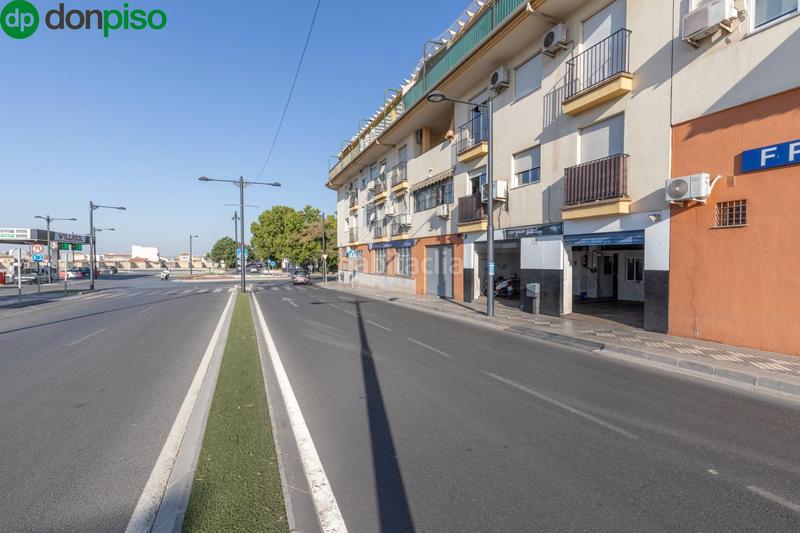 Foto 0388efa1-1778-4c99-9fee-a68fd7ffe581. Local comercial fantástico local en ubicación inmejorable! en Maracena