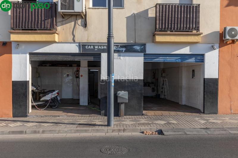 Foto 0d95edbb-d414-4d8f-99ed-1d6e52481ef4. Local comercial fantástico local en ubicación inmejorable! en Maracena