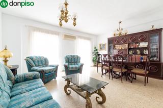 Reihenhaus  Hoyo 5. Encantadora vivienda adosada en el corazón de santa fe granada