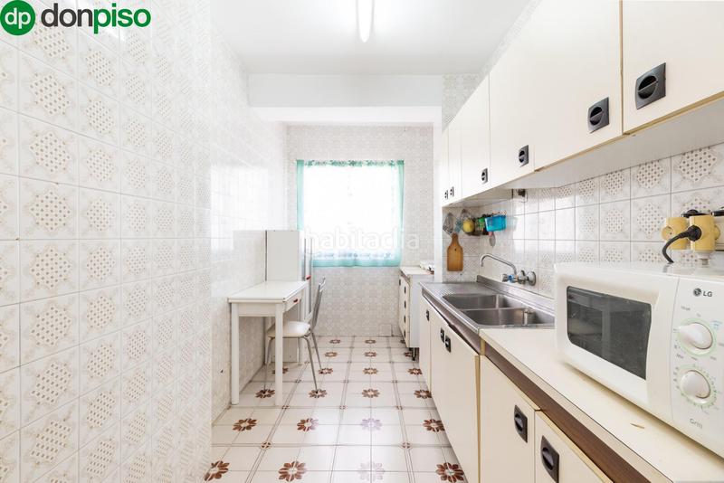 Foto c9b83726-df6a-4c51-bf76-889166cee2d0. Casa adosada en hoyo 5 encantadora vivienda adosada en el corazón granada en Santa Fe