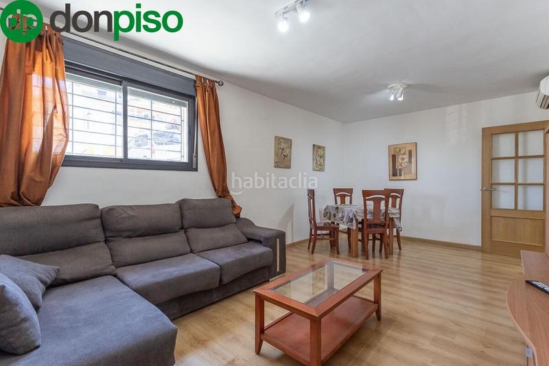 Foto 3ac2ad53-856e-4c09-8f4a-dff8735cbe11. Piso  de 2 dormitorios plaza garaje trastero en calle principal b avda. madrid en Monachil