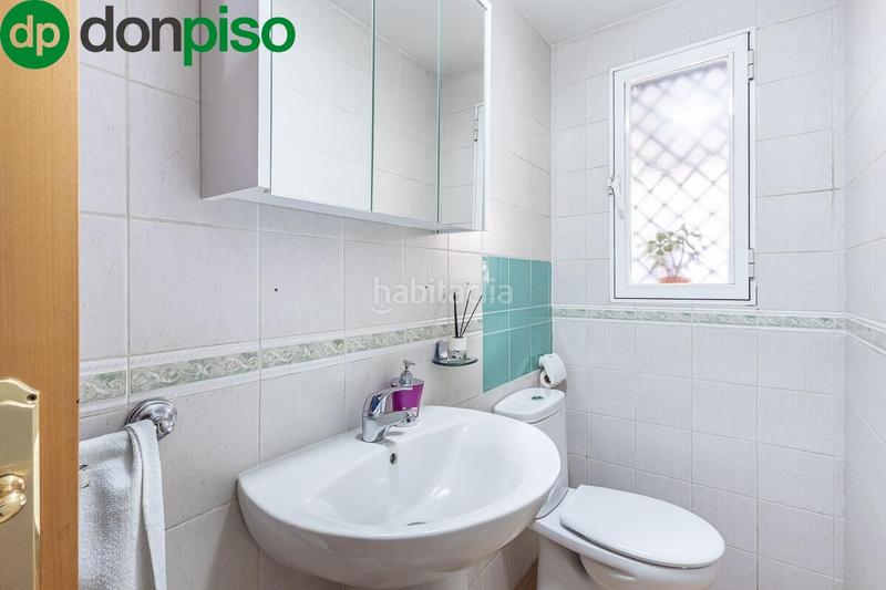 Foto 4ace76ac-b46d-4bce-a00e-aca4416e4e65. Casa adosada bonita vivienda unifamiliar zona bellavista en Cájar
