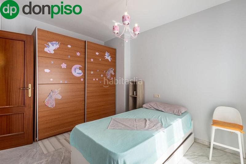 Foto 6148a1e2-7437-481c-8831-9956994ed0a6. Casa  adosada con piscina en Santa Fe