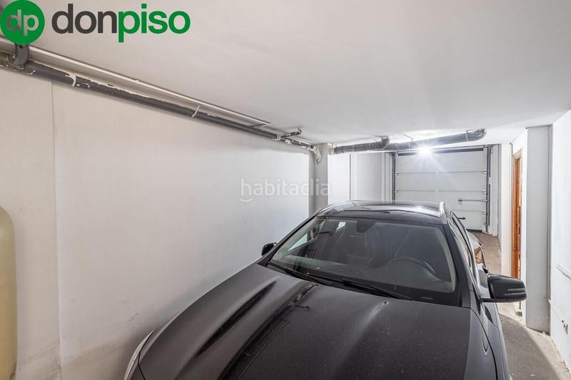 Foto d72dee25-abdb-4f83-88f4-5d4305179687. Casa  adosada con piscina en Santa Fe