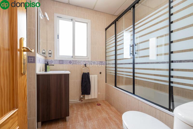Foto adf7eafe-5b8c-4aad-b401-cbca5c8faf73. Piso en calle de los arcos 17 bonito piso totalmente reformado con 2 habitaciones y plaza de garaje. en Albolote