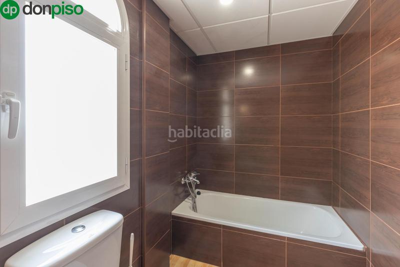 Foto 3d798f4b-144a-4174-a1d1-0891db4e13ff. Chalet exclusiva casa independiente en el chaparral, . una joya en una de las zonas más demandadas. en Albolote