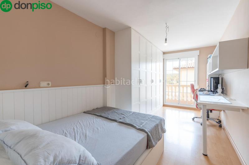 Foto 8a03ba6c-5ae1-4598-be20-dd42cd8eab4b. Chalet exclusiva casa independiente en el chaparral, . una joya en una de las zonas más demandadas. en Albolote