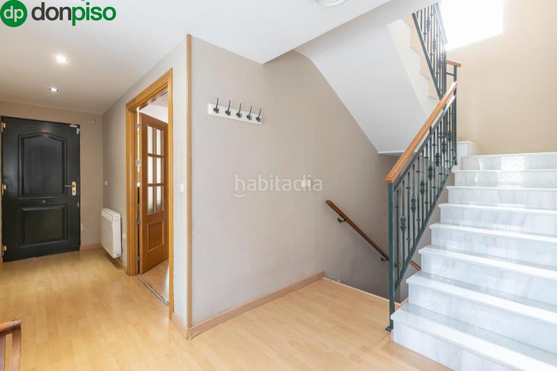 Foto a8ef3c3f-0160-45a5-9f70-a679de1c34d4. Chalet exclusiva casa independiente en el chaparral, . una joya en una de las zonas más demandadas. en Albolote