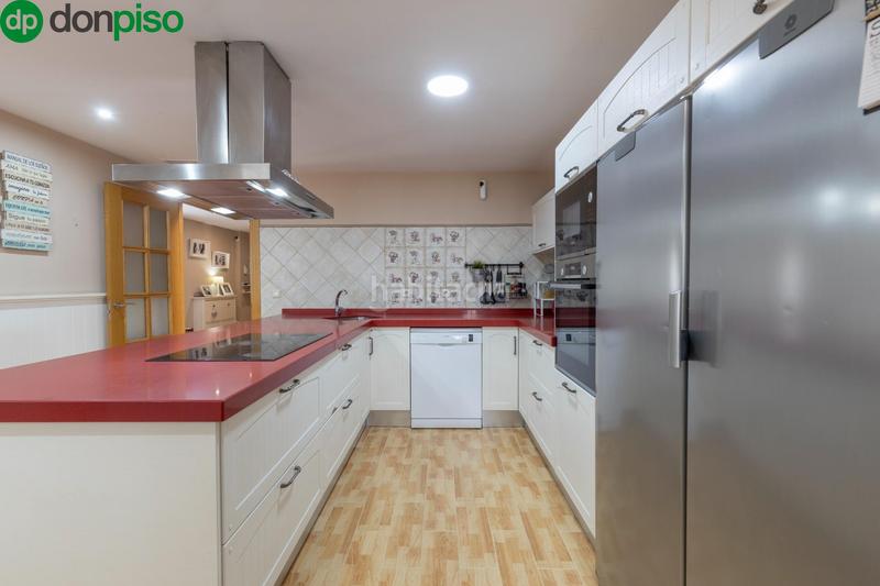 Foto ac20b427-4bfa-4cf1-8185-a0a60c45e912. Chalet exclusiva casa independiente en el chaparral, . una joya en una de las zonas más demandadas. en Albolote