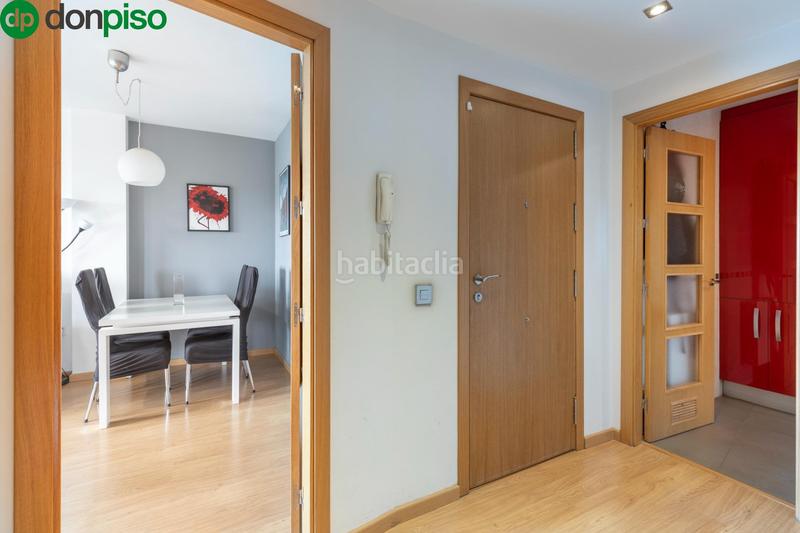 Foto 00db8383-5fd5-4fa1-826a-cf11bf456be1. Piso fantástica vivienda vpo con terraza junto al gimnasio we! en Granada