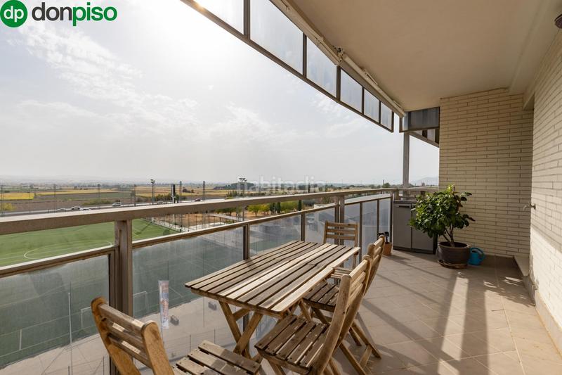 Foto 967644c4-2d76-4476-bd1b-dbff64e68ac7. Piso fantástica vivienda vpo con terraza junto al gimnasio we! en Granada