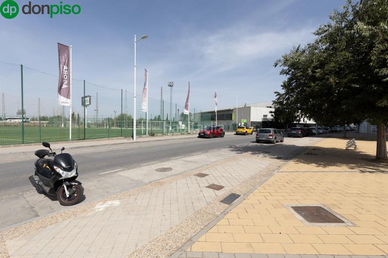 Foto a642cdfc-b576-416b-a7a7-4b860d813558. Piso fantástica vivienda vpo con terraza junto al gimnasio we! en Granada