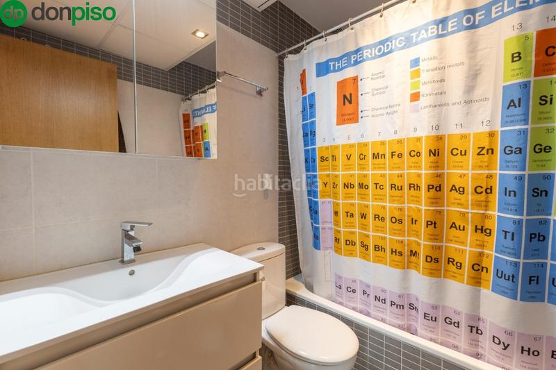 Foto d5e57c23-a6f4-4a24-8eef-e95ec1048ca7. Piso fantástica vivienda vpo con terraza junto al gimnasio we! en Granada