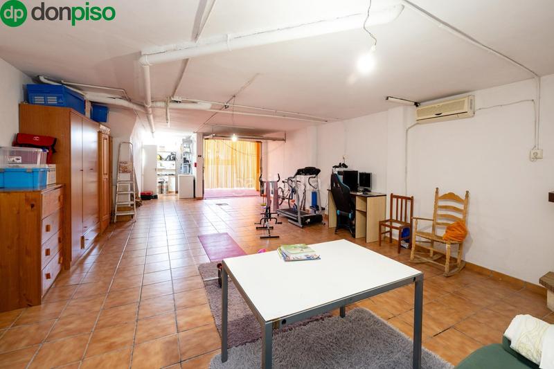 Foto 11a0417c-8ea8-46eb-91b5-d9da7b640ae5. Maison dans calle badajoz 12 dans Peligros