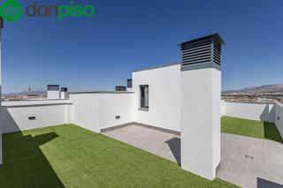 Attique  Calle de poniente 14. Áticodúplex a estrenar en armilla obra nueva 2025