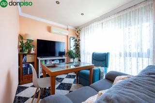 Appartement à Calle río lecrín 6. Estupendo piso en zona vergeleszaidin.