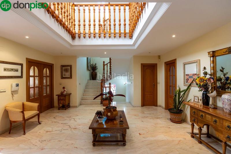 Foto 1b56ee25-553c-42c2-832f-851479b4dd35. Chalet gran casa en Motril ciudad Motril