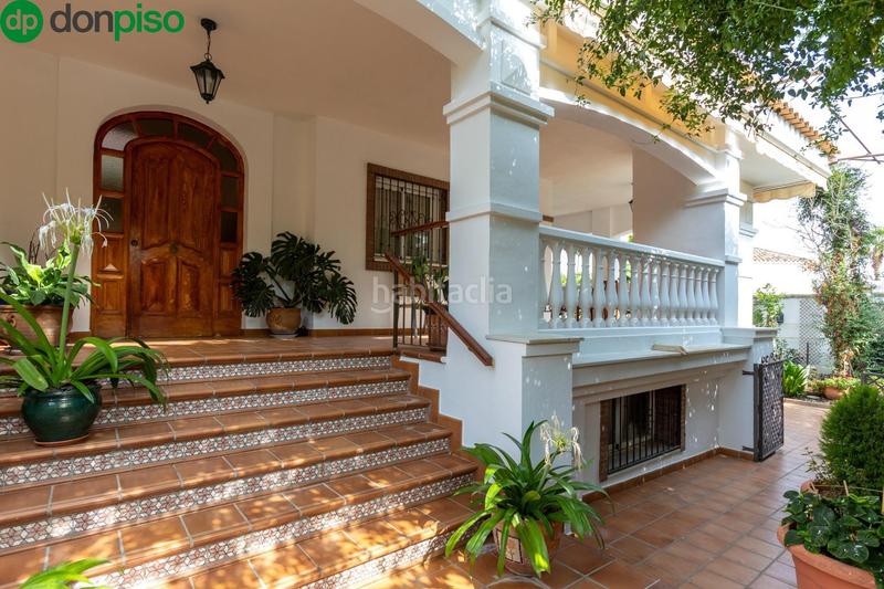 Foto b16d7fcb-e24f-4e84-a1d2-63d0718cb566. Chalet gran casa en Motril ciudad Motril