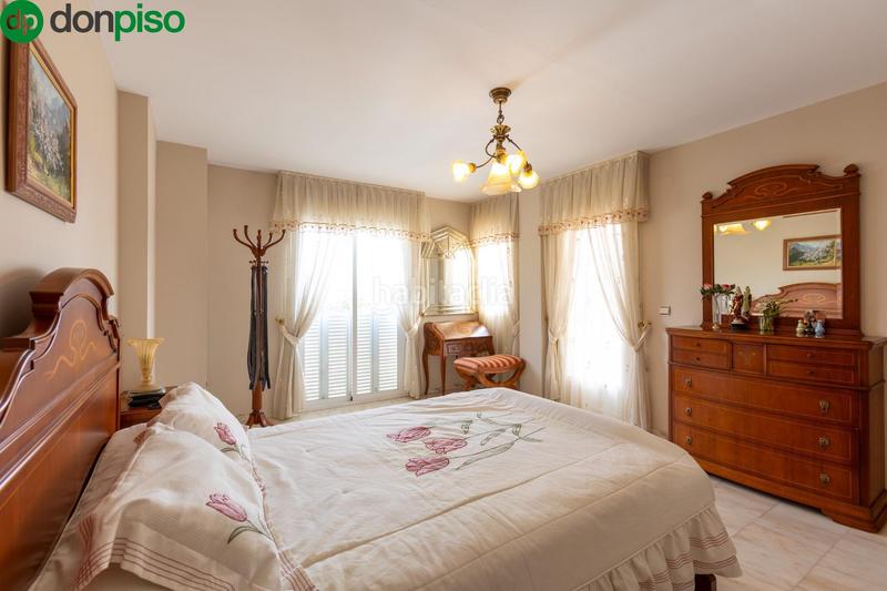 Foto ce2afaab-8416-4437-ae32-0bfa49476c2f. Chalet gran casa en Motril ciudad Motril