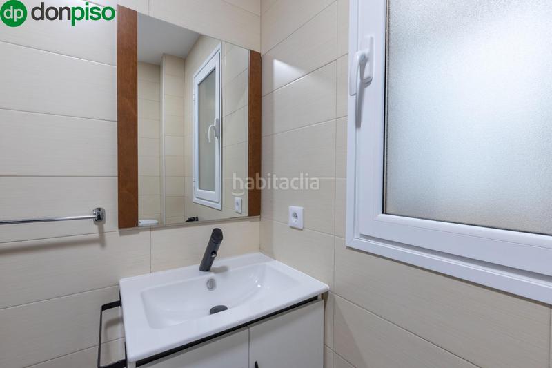 Foto a5524951-d692-41f0-a26d-37d8cd590e43. Appartamento in calle pintor lopez mezquita 9 in Camino de Ronda Granada