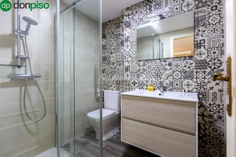 Foto 3c373ed1-fec5-4e28-be17-fc4d2dabbc79. Casa adossada amb aparcament piscina a Velilla - Velilla Taramay Almuñécar