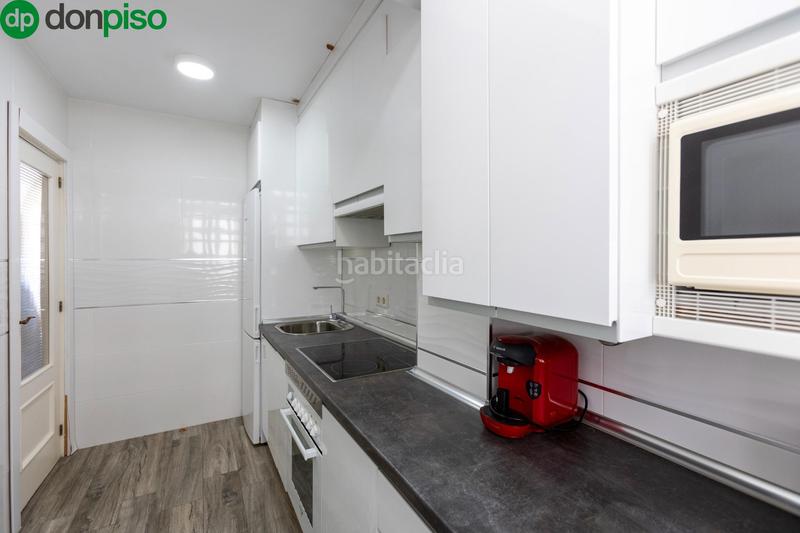 Foto 88daa509-16a2-4a68-90b1-bfbda2fbe06a. Casa adossada amb aparcament piscina a Velilla - Velilla Taramay Almuñécar