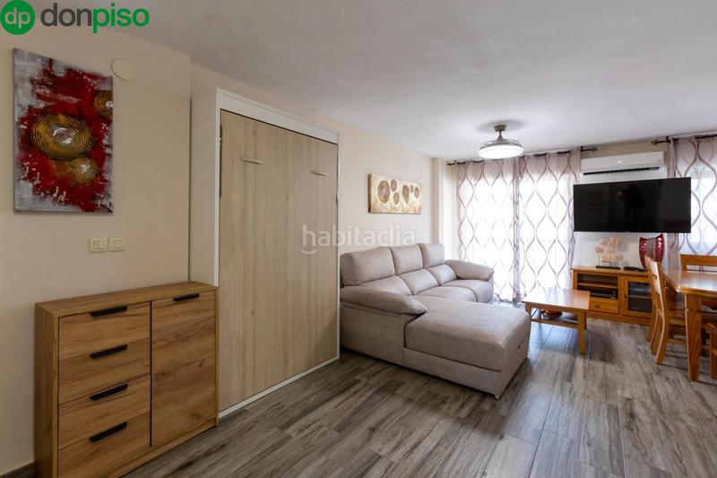 Foto 92d000e5-1e89-438e-a0d0-ef888cac4944. Casa adossada amb aparcament piscina a Velilla - Velilla Taramay Almuñécar