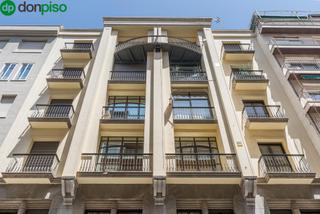 Appartement  Calle angel ganivet. Fantastico piso en angel ganivet