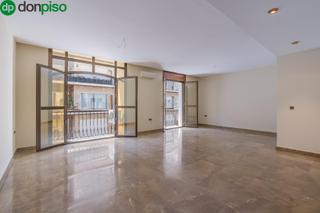 Pis  Calle angel ganivet. Fantastico piso en angel ganivet