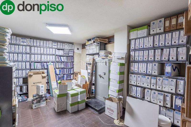 Foto 33e04af3-7988-4767-b95b-6b062291a81e. Office space in San Matías - Realejo Granada