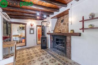 Bauernhof  Calle del molinillo 44. Una joya única en monachil finca rústica con casa, río y natural