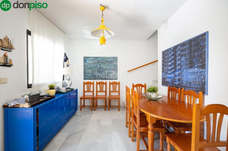 Foto 9a8b7a61-6f28-4d2e-a708-ec0eed313569. Casa pareada magnifica casa pareada en calahonda en Motril
