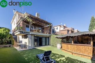 Maison  Calle rio guadiana. Magnífica casa en el cortijo del aire  amplitud, luz y espacios