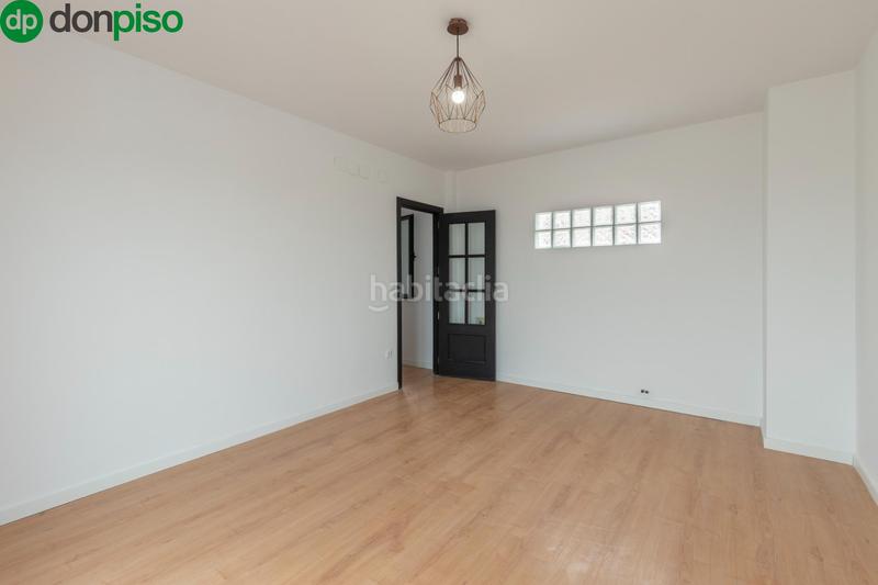 Foto 7d96545f-e57c-4e5c-9b85-fe64a4aab2cb. Casa in Barrio de la Vega Monachil