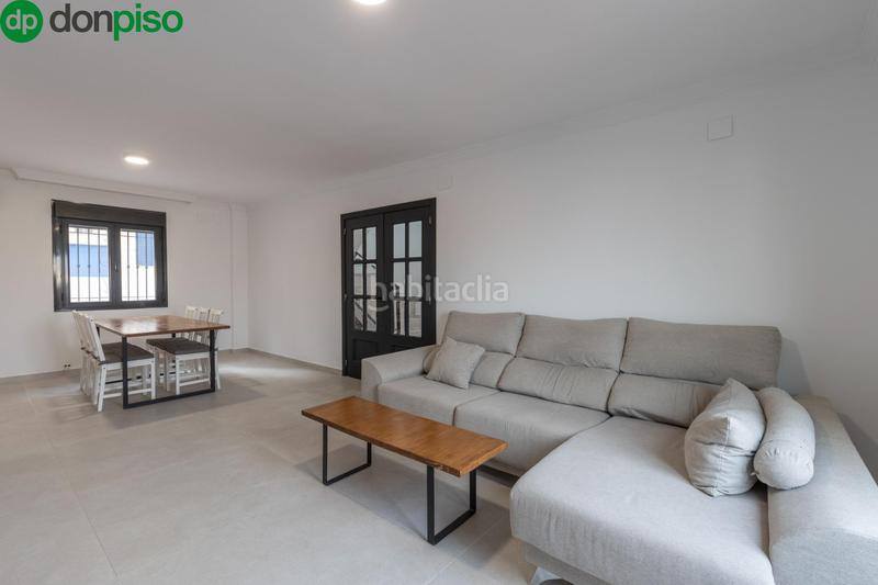 Foto 9096cde6-b3f7-42fc-aa55-4b8b3e091256. Casa in Barrio de la Vega Monachil