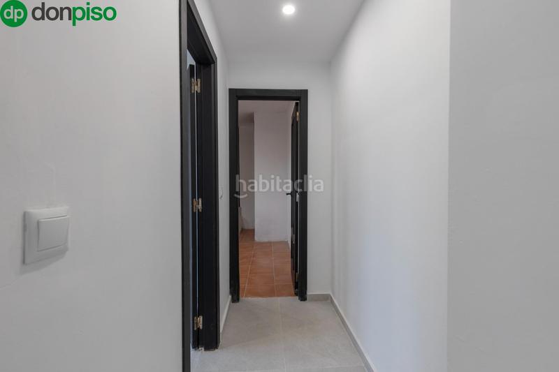 Foto c432876f-b375-44d4-8f3a-ad21669e0a57. Casa in Barrio de la Vega Monachil