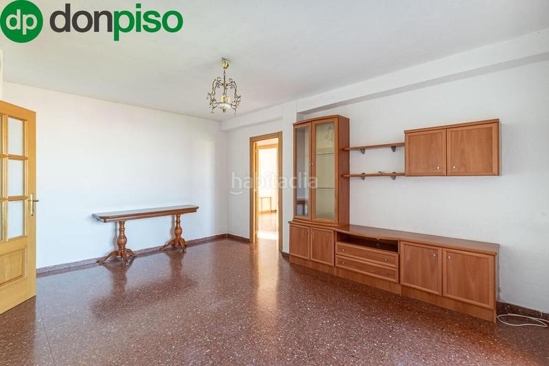 Foto 678f5bee-7239-4aec-bb05-311c187ea5fe. Appartement dans calle fray juan sanchez cotan 8 dans Granada