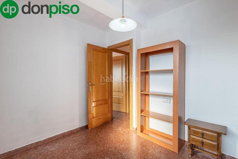 Foto d72b3fbb-edef-4319-8c04-7beefcc6c0a0. Appartement dans calle fray juan sanchez cotan 8 dans Granada