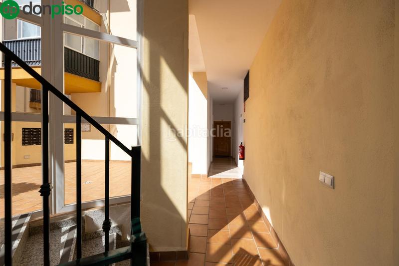 Foto 92d500ff-2a47-4b70-8ff4-a011ed2548e9. Piano terra con parcheggio in Híjar Gabias (Las)