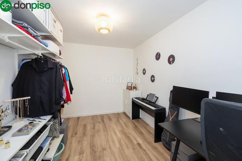 Foto c3232bd7-3edb-48c2-b2a1-7f2406d80d81. Piano terra con parcheggio in Híjar Gabias (Las)