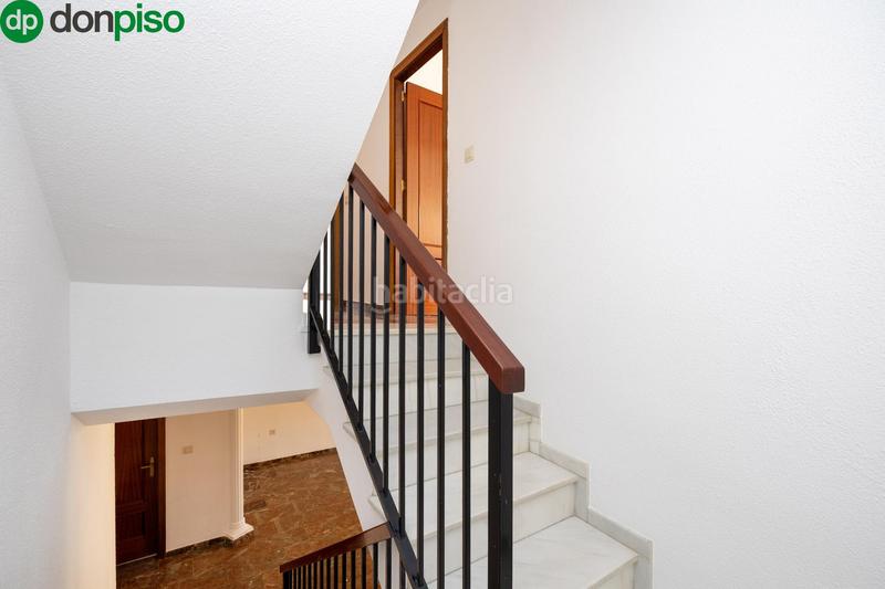 Foto 096e4af4-499b-49b2-9782-e0d4c4538c60. Àtic a calle garcia lorca 20 a La Zubia Ciudad Zubia (La)