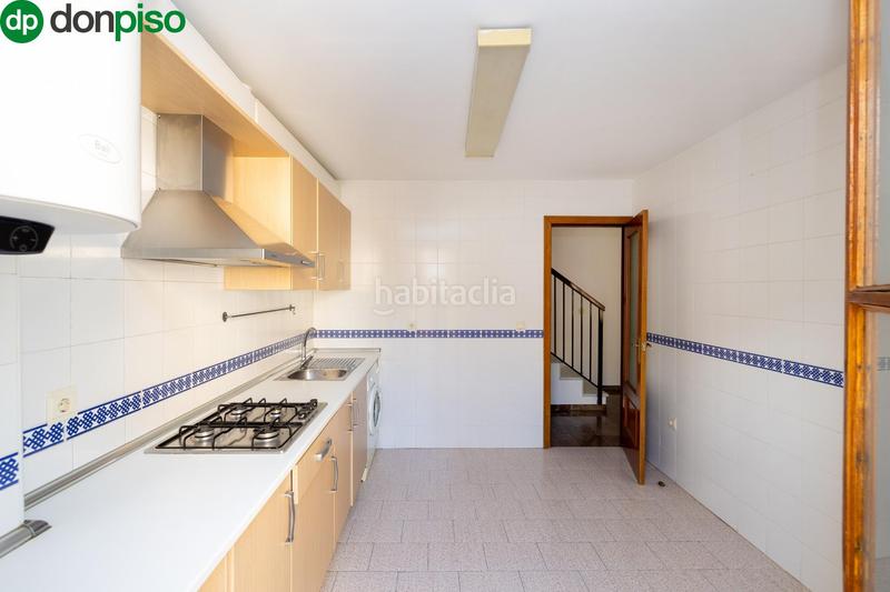 Foto 5468c8dd-d796-4557-97cf-9e4ee2049a30. Àtic a calle garcia lorca 20 a La Zubia Ciudad Zubia (La)