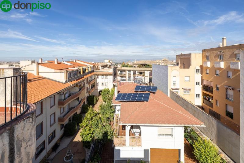 Foto be6c1c70-da19-40b0-8d45-bd4c1f3ff229. Àtic a calle garcia lorca 20 a La Zubia Ciudad Zubia (La)