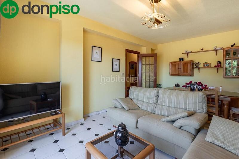 Foto 09ea481a-bcb9-4397-b963-072328b7b80a. Appartement dans calle de velimar 21 dans Velilla - Velilla Taramay Almuñécar