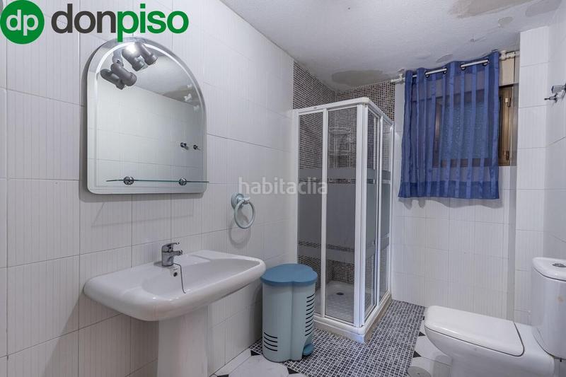 Foto 82a9b979-865e-420c-baa3-fda3b3a54946. Appartement dans calle de velimar 21 dans Velilla - Velilla Taramay Almuñécar