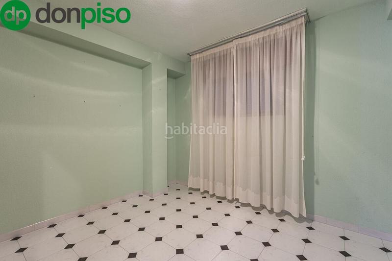 Foto 9ff4c9fd-b915-43b8-9b5b-3ebfcb801490. Appartement dans calle de velimar 21 dans Velilla - Velilla Taramay Almuñécar