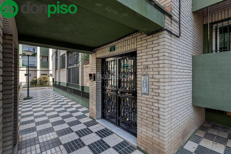 Foto 11a8f531-1c53-48d6-bc5e-78cef7867928. Flat with heating parking in parque nueva Granada Granada