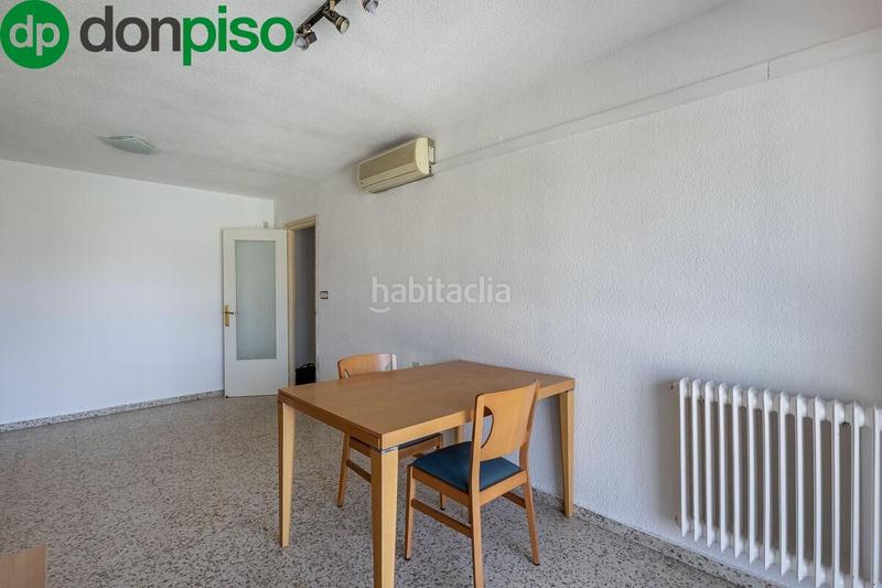 Foto d4d66e05-b4a1-43f9-85c3-b8dfe65654d4. Flat with heating parking in parque nueva Granada Granada