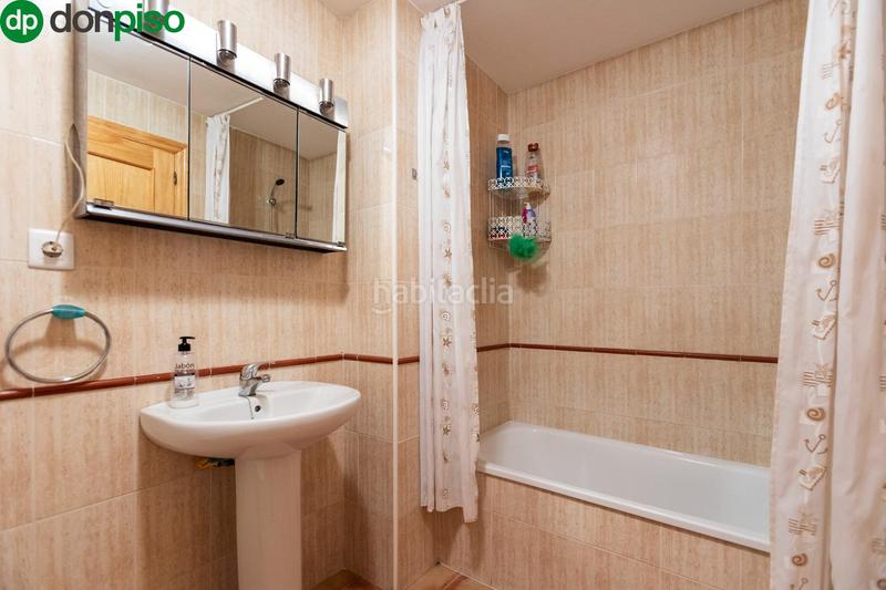 Foto d347ed8e-82ad-43f2-933d-a2d09a1edc72. Pis amb piscina a Velilla - Velilla Taramay Almuñécar