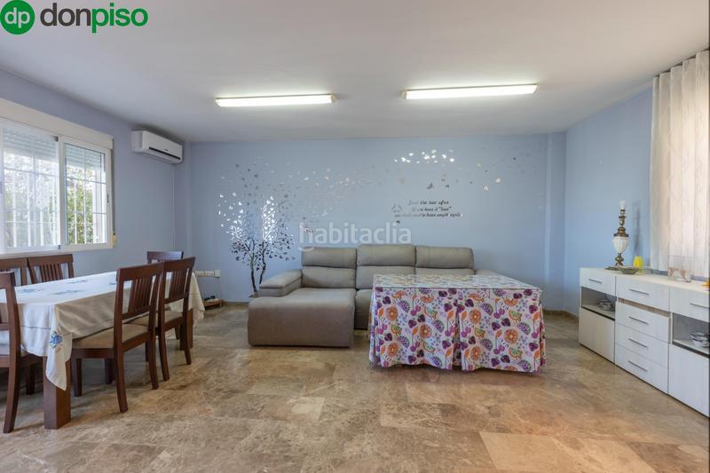 Foto 20d4dc31-4e88-4133-835c-f7bf85c66d8b. Casa adossada amb calefacció aparcament a Cájar